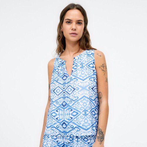 Blusa dibujos étnicos azules de Surkana
