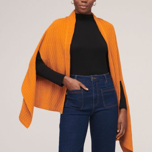 Poncho naranja de Surkana