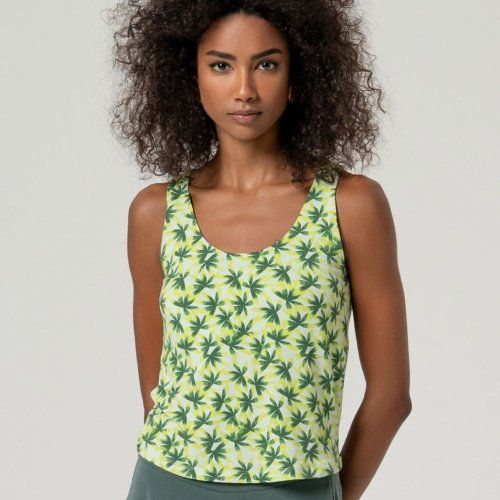 Camiseta tirantes flores lima y verde de Surkana