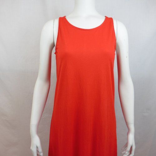 Vestido rojo de WNT Collection