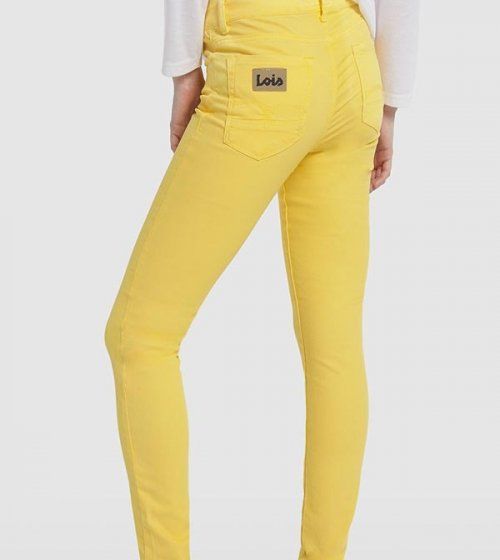Pantalón amarillo de Lois