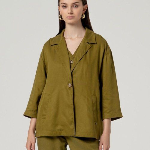 Chaqueta evasé verde de Surkana