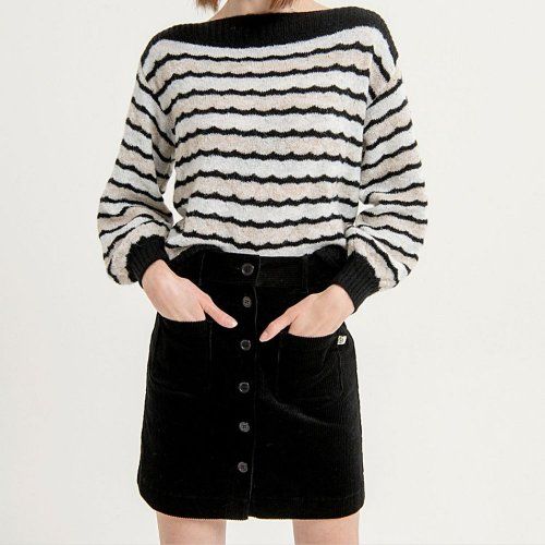 Falda pana negra de Surkana