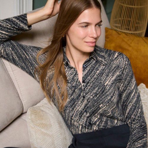 Camisa de punto cálido estampado vertical diagonal de Surkana