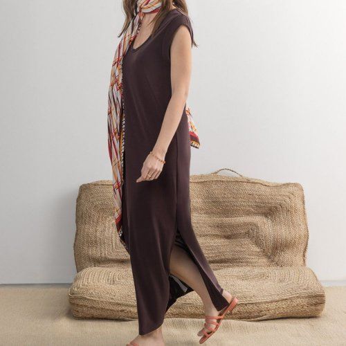 Vestido largo marrón de Surkana