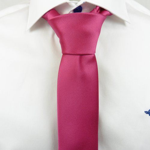 Corbata fucsia de Boccola