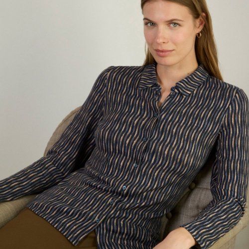 Camisa de punto cálido estampado vertical de Surkana