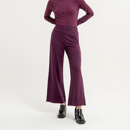 Pantalón punto roma berenjena de Surkana