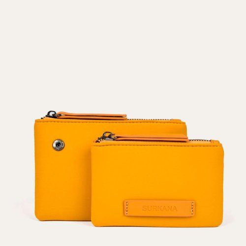 Monedero ocre de Surkana