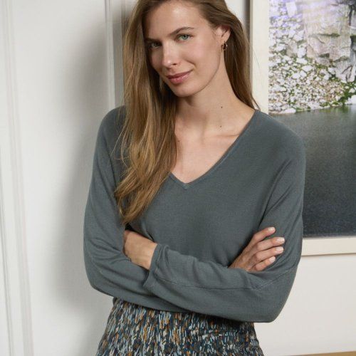 Jersey pico verde grisáceo de Surkana