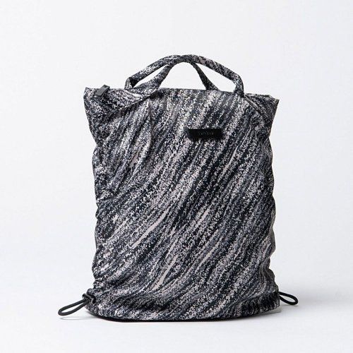 Mochila estampado beige y negro de Surkana