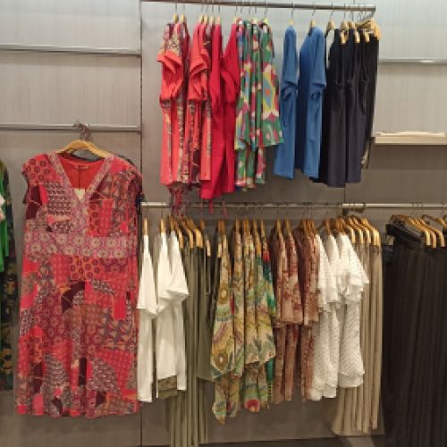 NAYAT Y LOURDES CASTILLO EN PUERTO DE SAGUNTO