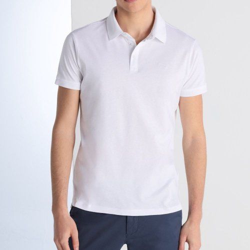 Polo blanco de Lois