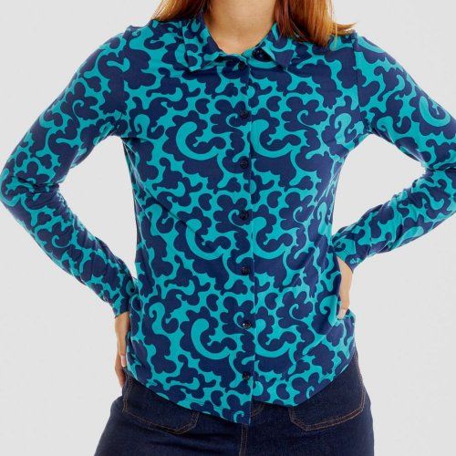 Camisa de punto estampado grande azul de Surkana