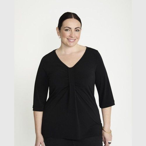 Camiseta pliegue negra de SPG Woman