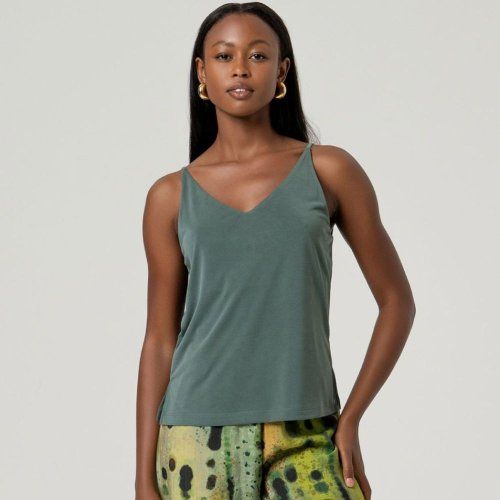 Top modal verde de Surkana