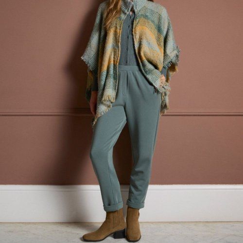 Pantalón modal verde de Surkana