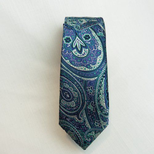 Corbata estrecha de Cencibel