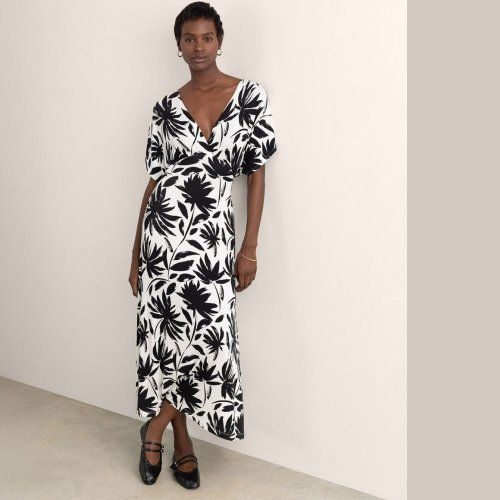 Vestido largo blanco y negro de Surkana